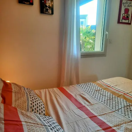 Les Merisiers - Maison Moderne Avec Jardin